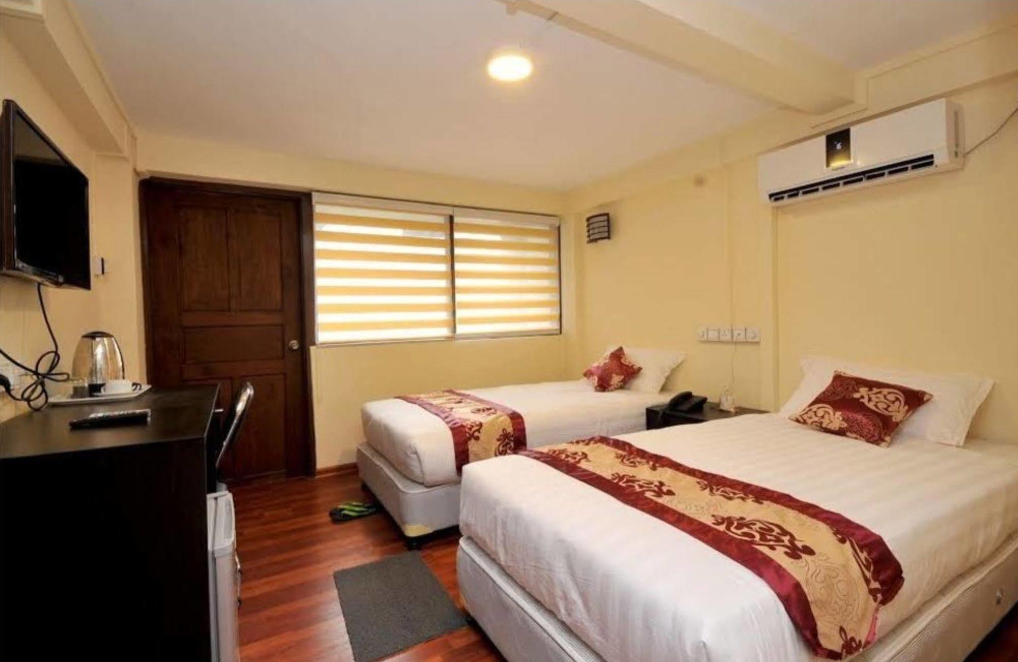 יאנגון York Residence מראה חיצוני תמונה